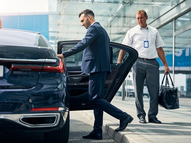 Airport pick-up and round-trip clinic transfers for each appointment